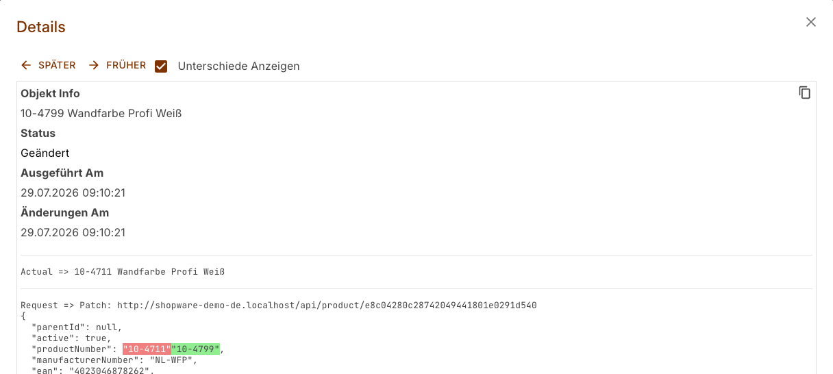 Detaildialog einer Übertragung mit eingeschalteter Anzeige der Unterschiede, die geänderte Produktnummer rot und grün hervorgehoben