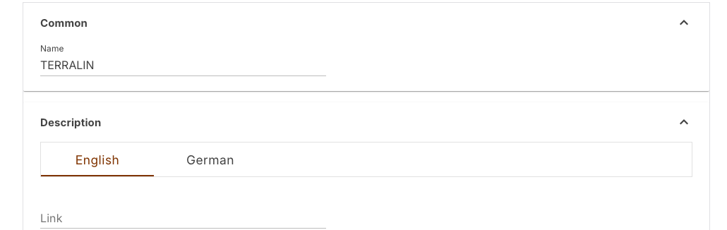 Detail view of a manufacturer with the Name field in the Common section and the language tabs of the Description section